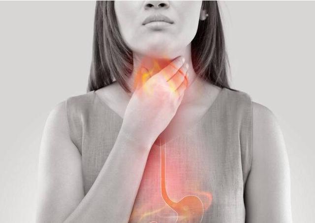 病从口入！医生告诫：4个饮食习惯让你“吃”出癌症，趁早改正