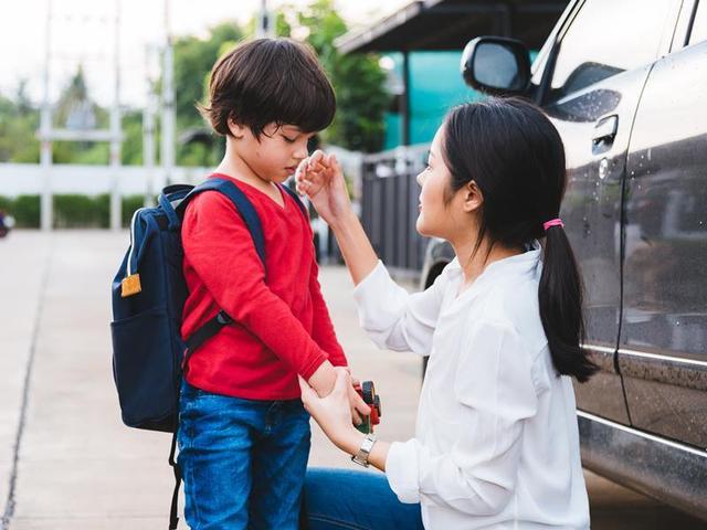 「超级宝妈」孩子的好朋友和其他人更要好，如何引导孩子经营朋友关系？