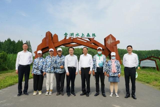 中国江苏网省文旅厅专题调研荷都金湖全域旅游发展