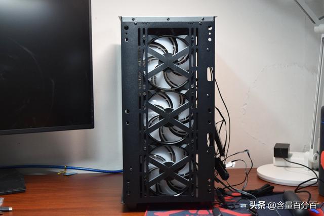 把万元硬件装进百元机箱？九州风神魔方110磁吸电脑机箱装机