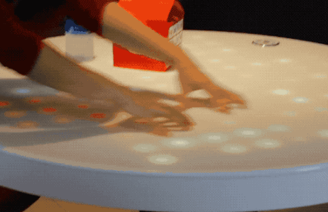 这家智能快餐店，单车发电，用脚开门，你乐意买单吗？