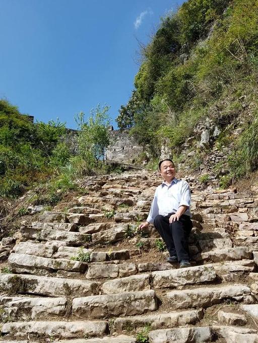 【世界那么大】游建始五家河景阳关