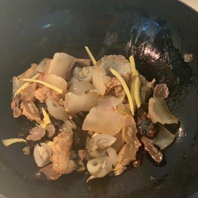 高大上也可以很家常——黑松露海参茄子面