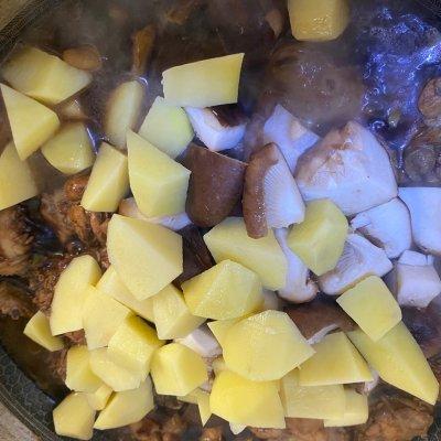家常版黄焖鸡米饭绝配，秒杀外卖??