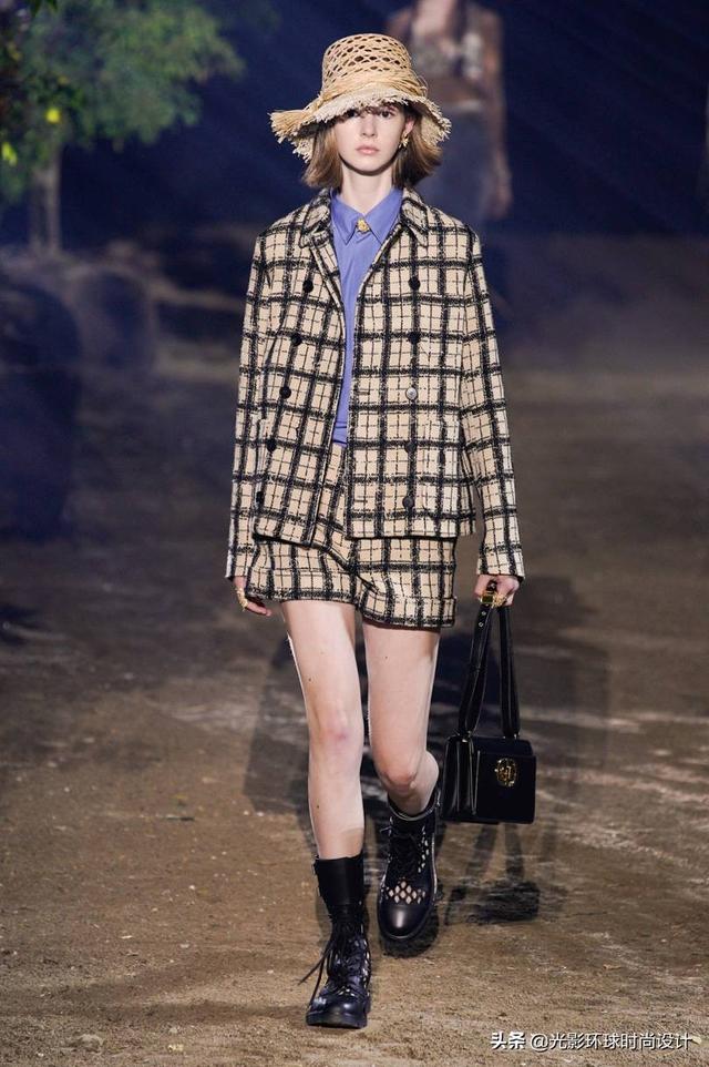 最时尚Christian Dior 2020春夏系列-贴近自然的森林秀
