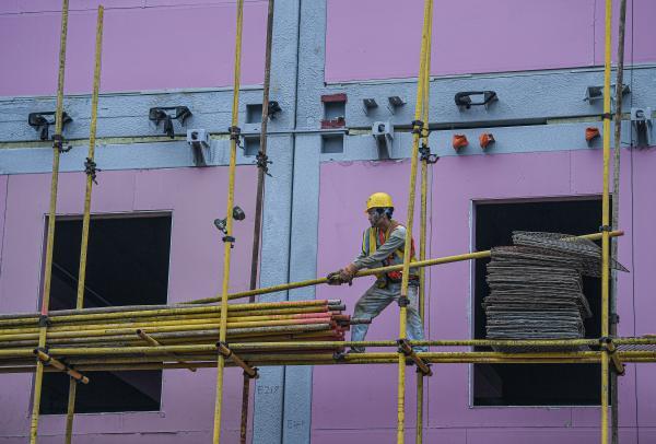 海口江东新区1.5级企业港项目封顶