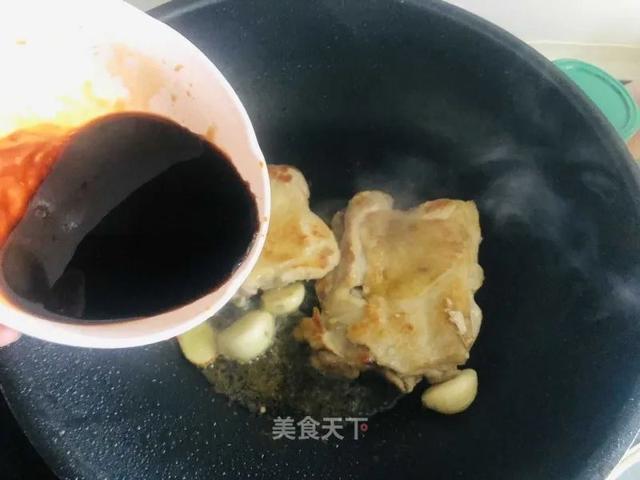 照烧鸡腿：做法很简单，肉嫩多汁超好吃
