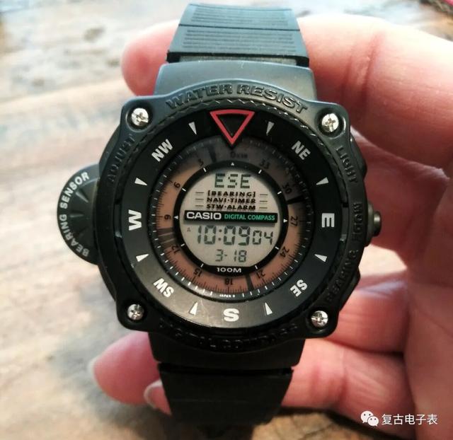 卡西欧飞碟式罗盘方位器——CASIO CPW 220