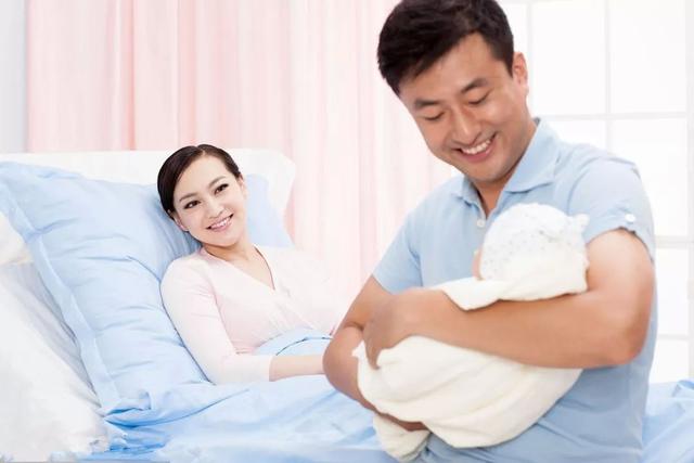 【你的育儿经】女人生娃后的第一年，两件事上多投资，能取悦自己，家庭也更和谐