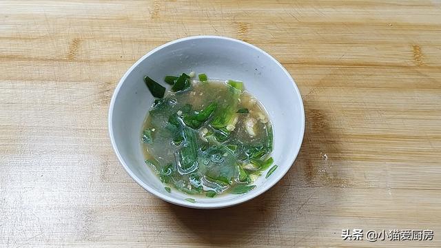 教你香煎鸡胸肉的做法，肉质软嫩不发柴，比买的鸡排好吃，真香