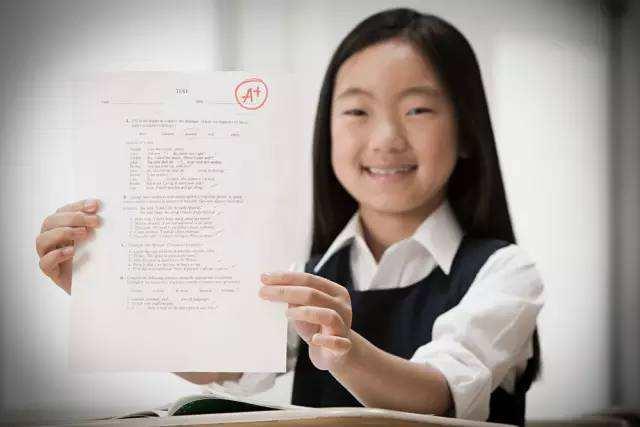 #超级宝妈#孩子把成绩从18分改成98分，被妈妈一眼识破端倪，网友：道行不够