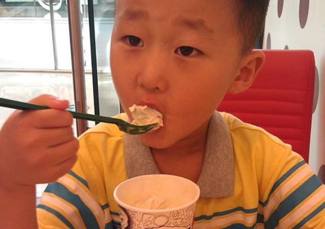 超级宝妈|孩子饭量不小，咋还跟“瘦猴儿”一样？了解3个原因助力孩子成长