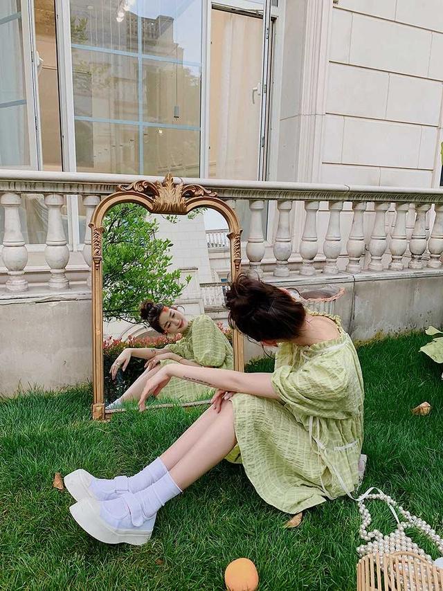 第五大道小众设计款柠檬绿格子连衣裙