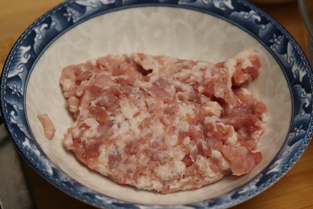 粉条一炒就成坨？不要只会焯水，记住3点，粉条不坨不粘还入味