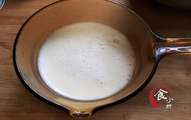 天底下那么多的物质，为什么只有卤水能点豆腐？到底是什么原理？