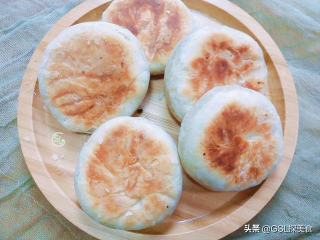 板栗酥饼的家常做法，一次开酥，不用烤箱，香甜酥脆，咬一口掉渣