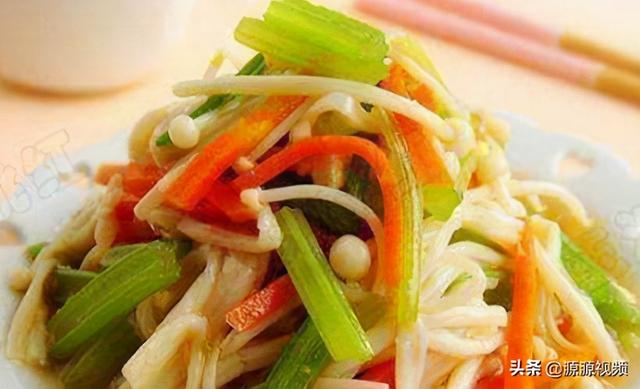 美食推荐：爆炒鱿鱼，西芹金针菇，生猛龙虾，猪肉炒秋葵的做法