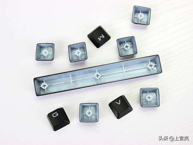 终于还是上了这条贼船，海盗船K70 RGB MK.2键盘开箱