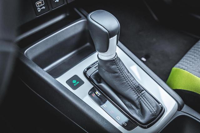 广州车展不止有劳斯、宾利，本田展台也看点十足，还有台改装飞度