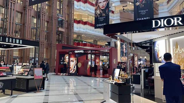 妇女节在沪用数字人民币购物有折扣：谁能申请，哪些商场可用