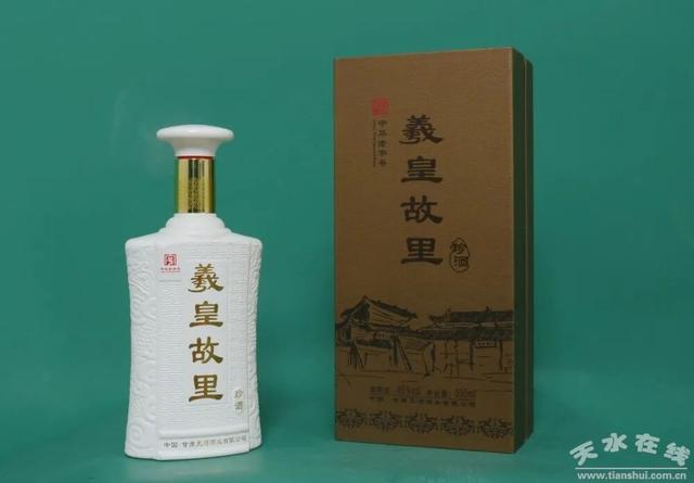 天河酒业举行新品鉴评会，六位中国著名白酒专家参加鉴评