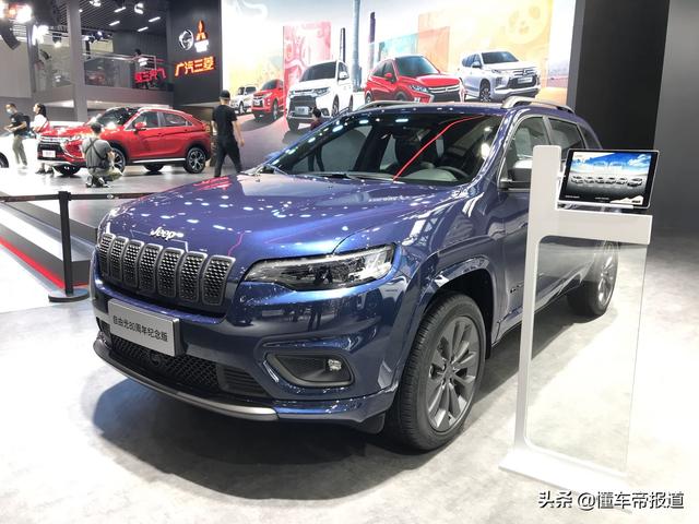 新车 | 换套新装作纪念，实拍Jeep自由光80周年纪念版