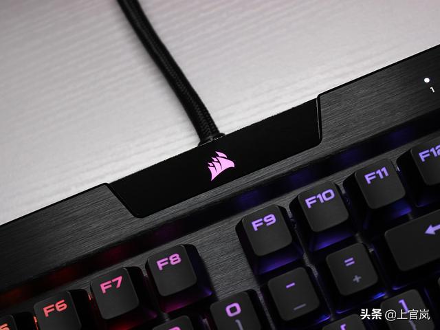 终于还是上了这条贼船，海盗船K70 RGB MK.2键盘开箱