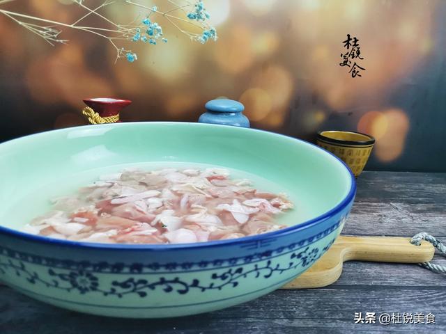 你的育儿经▲宝宝不爱吃饭怎么办？试试这道菜，不加1滴油，宝宝抢着吃