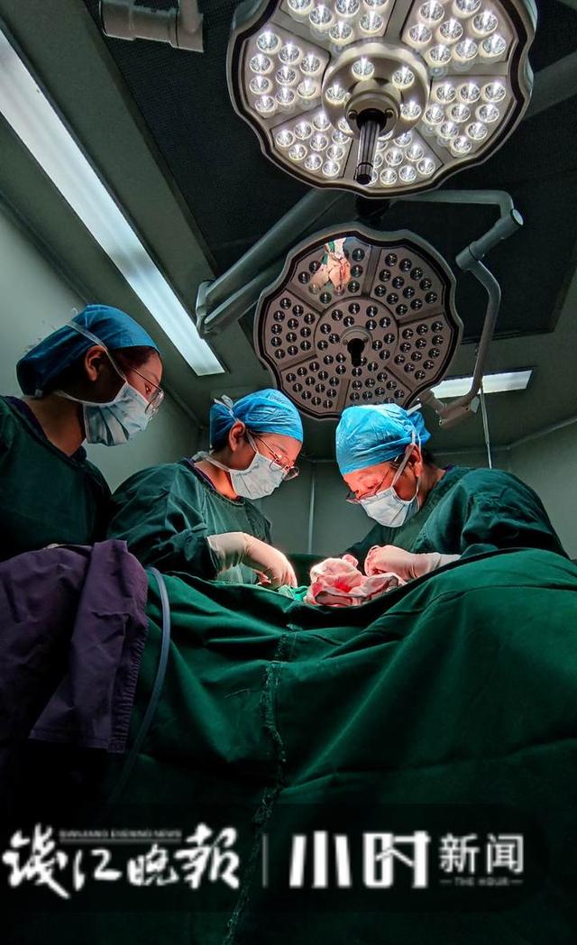 阿婆|29厘米巨大肿瘤，从肚脐“眼”中取出，阿婆说：能顺畅呼吸的感觉太好了