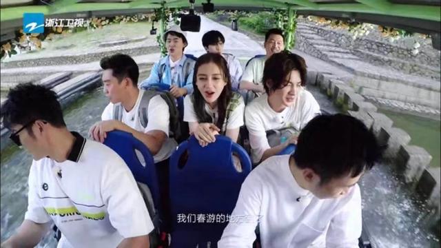 周末综艺指南 |《青春环游记2》开播；《炙热的我们》首次淘汰|影视交流地