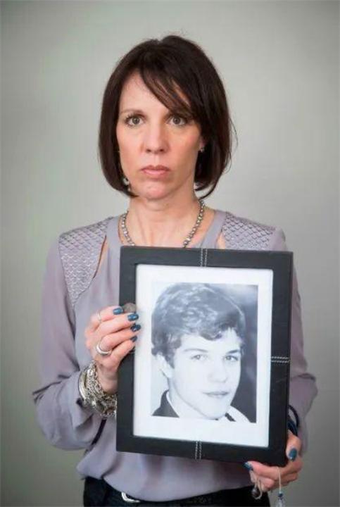 李玫瑾教授坦言：教育青春期孩子，父母要懂得“点到为止”