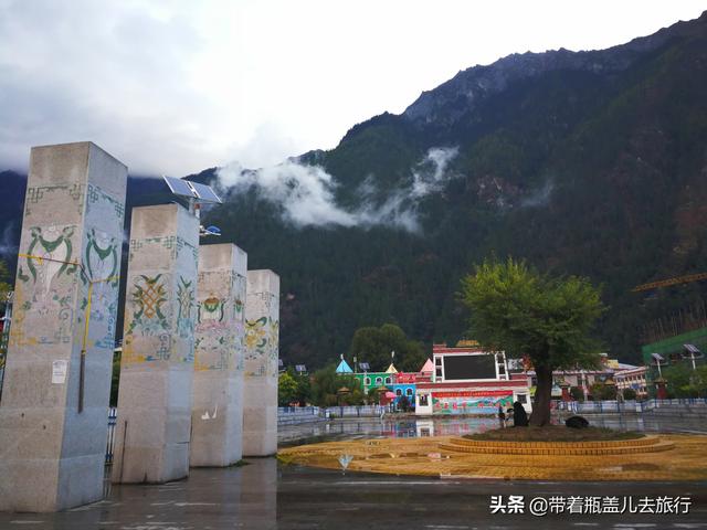 #世界那么大#告别然乌湖，走进冰川之乡，藏王故里的波密，原来西藏也有个江南