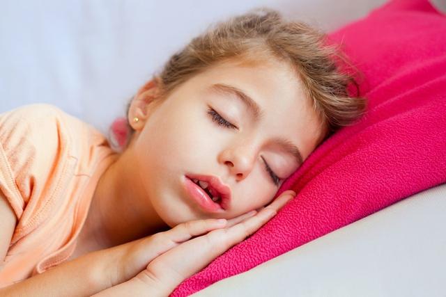 你的育儿经：孩子牙齿不齐、蛀牙，大多是这四种错误喂养方式造成的