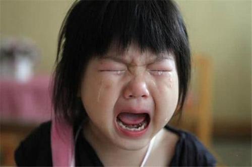 你的育儿经|“不该让二胎跟我姓”，90后宝妈发朋友圈哭诉，原因很心酸