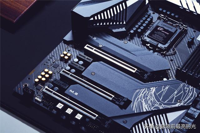 真旗舰？iGame Z490 VulcanX的科学开启指南