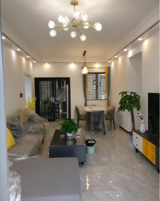 110平简装新房完工，入户花园超大，全屋简约装修十分温馨大气