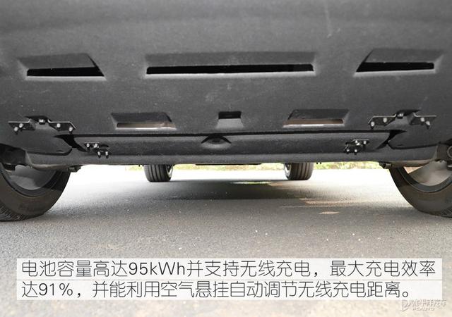 实拍红旗E-HS9：可匹敌新势力的豪华车？