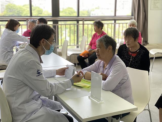 结节|上海有个周末进社区义诊的博士专家团，今天走进闵行虹桥镇