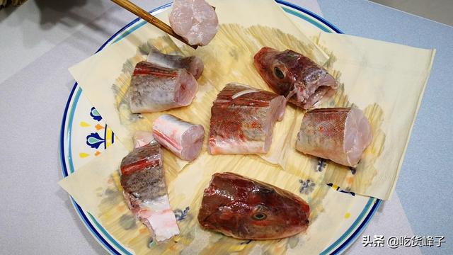 炖鱼时，要牢记“1放3不放”，炖出的鱼汤浓肉香味道正，没腥味