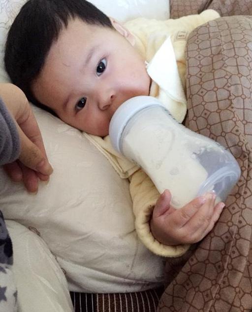 「你的育儿经」孩子春咳“咳不停”？医生建议：3种食物别给娃吃，伤脾肺！