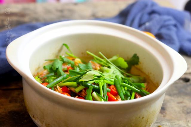 家有孩子多吃这虾，Q弹劲道，鲜嫩爽口，无需久炖，焖一下就出锅