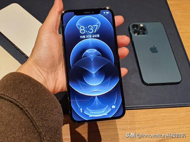 iPhone12，OLED屏缺陷引争议，苹果“正在调查”