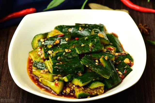 假如给你1斤白酒，以下9道下酒菜只能选1样，你最想选哪个呢？