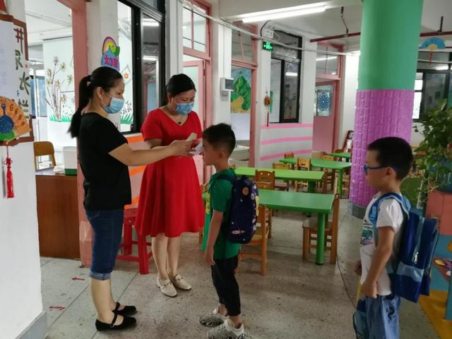 你的育儿经|小小“神兽”超萌预警！多图直击揭东幼儿园返园首日