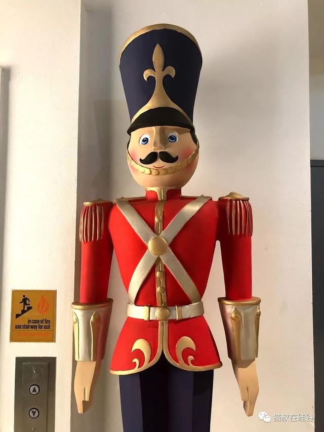 巅峰选择：苹果iPhone X和三星Note 8哪家强？