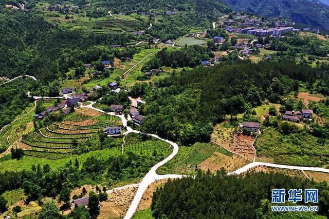 『光明网』矿区变景区——一个三峡库区村庄的华丽蝶变