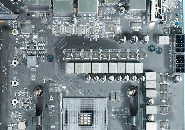 最强游戏处理器降临！锐龙9 5900X/5950X首发评测：12核就能灭掉对手18核