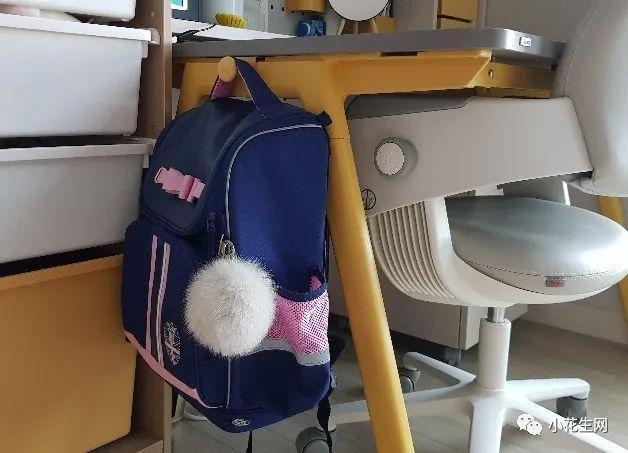 孩子|三个妈妈给娃精心布置“书桌区”，好多“鸡娃小心机”