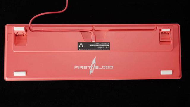 猛男配色版之 FIRSTBLOOD B27机械键盘