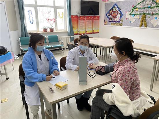 三八节|春城街道海迎社区喜迎“三八”节 关爱妇女健康义诊活动